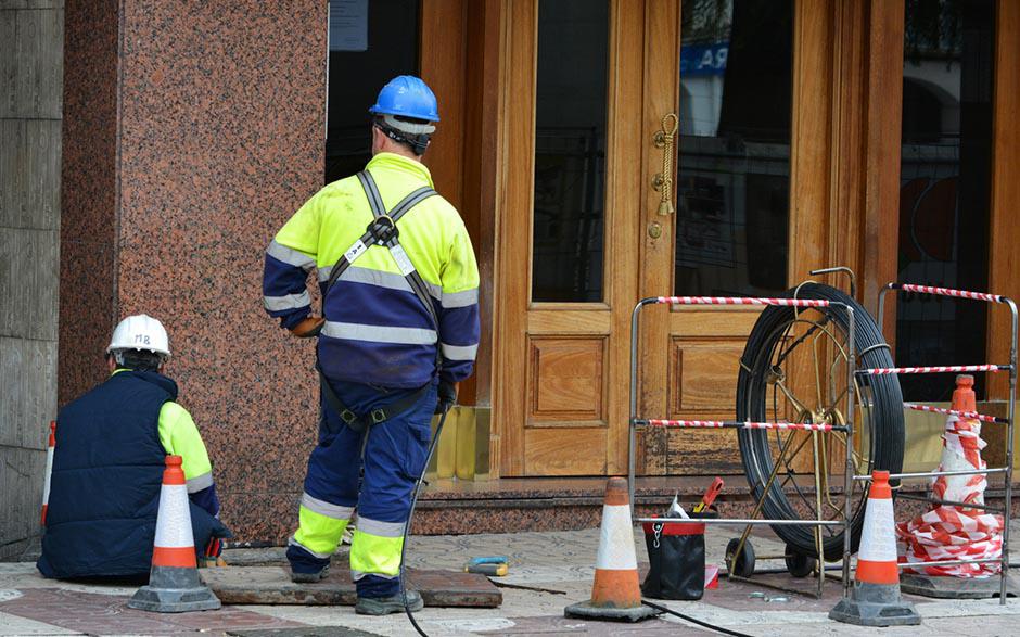 comment déboucher une douche Tremblay-en-France